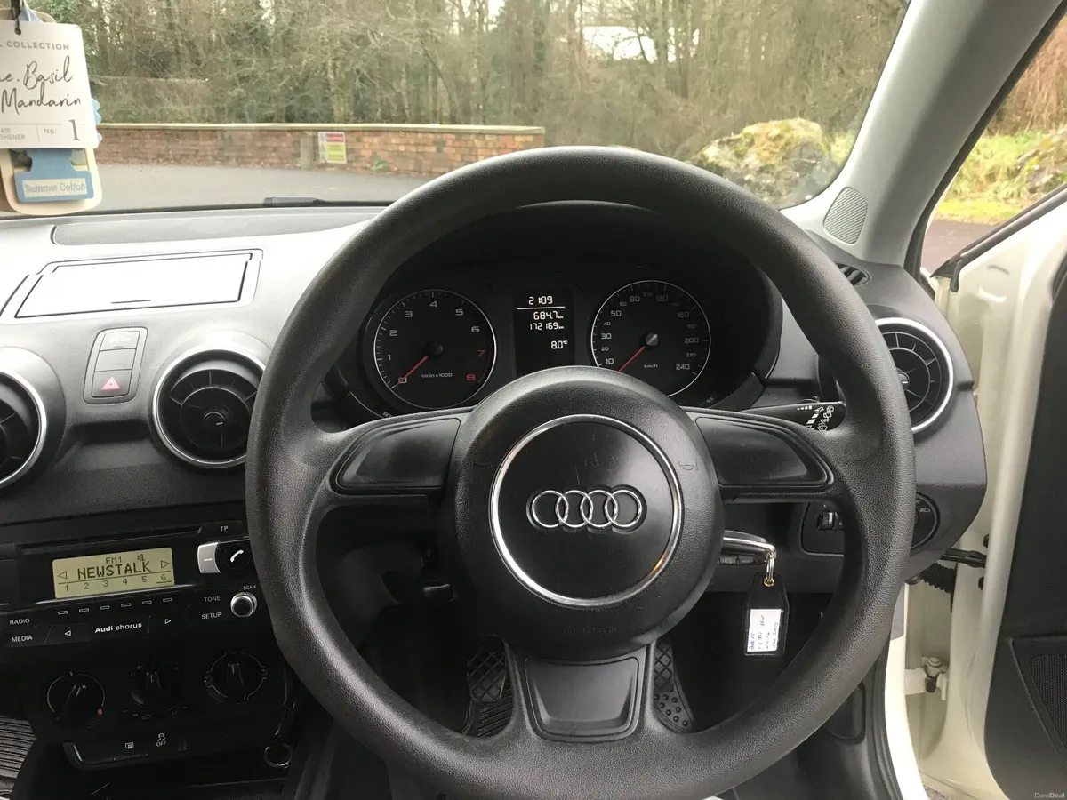 Audi A1 2011 - Image 3
