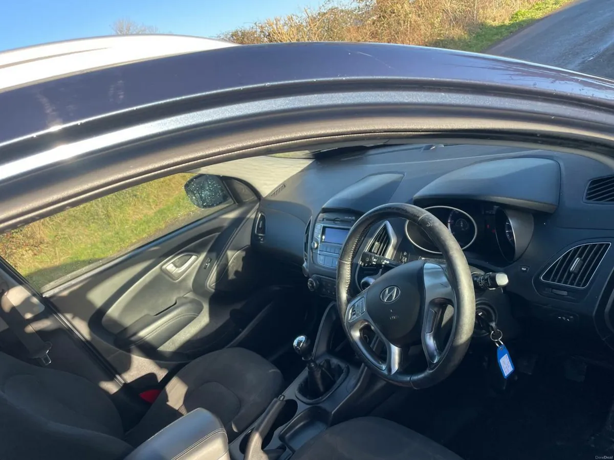 Hyundai ix35 1.7 CRDI Diesel – 2011
Fresh NCT - Image 3