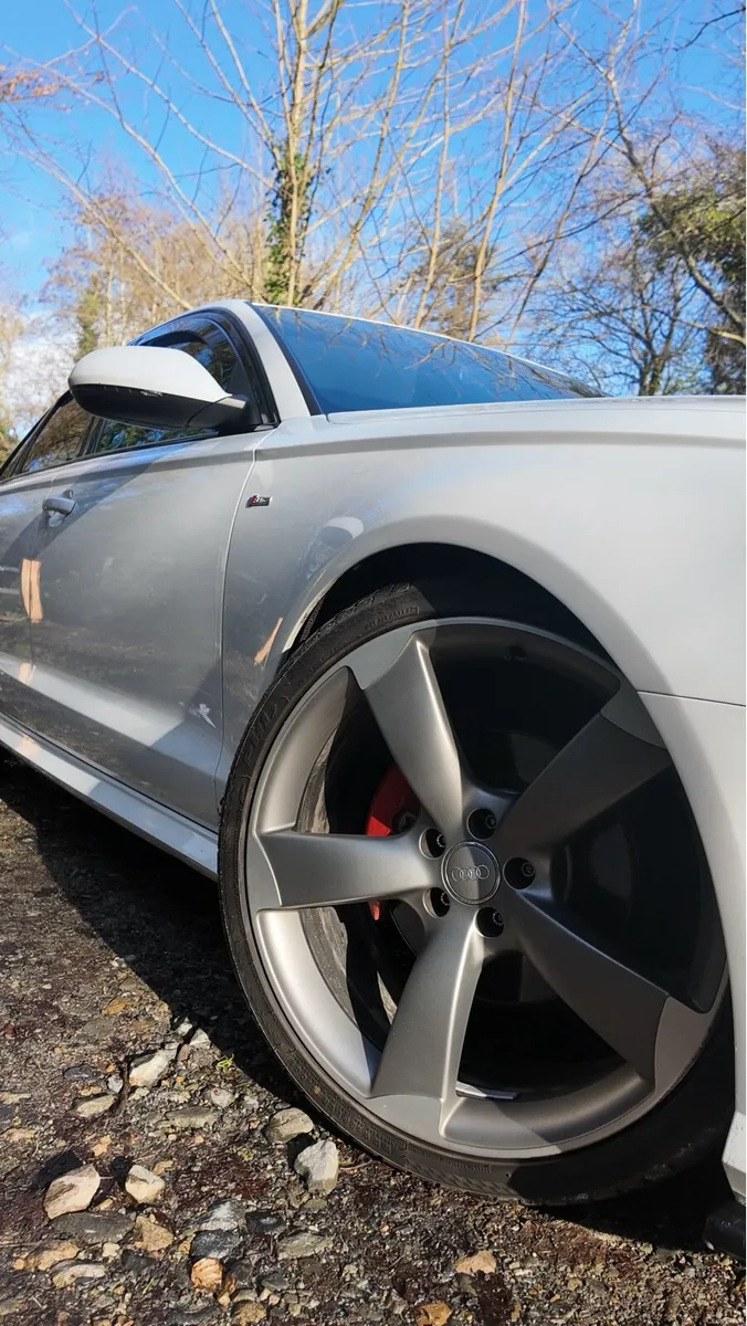 2015 Audi A6 S line - Image 4