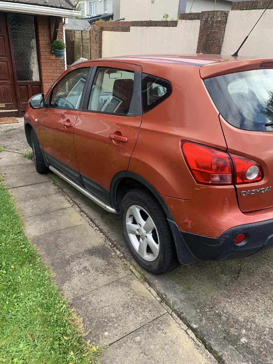Nissan Qashqai 2007 - Image 1