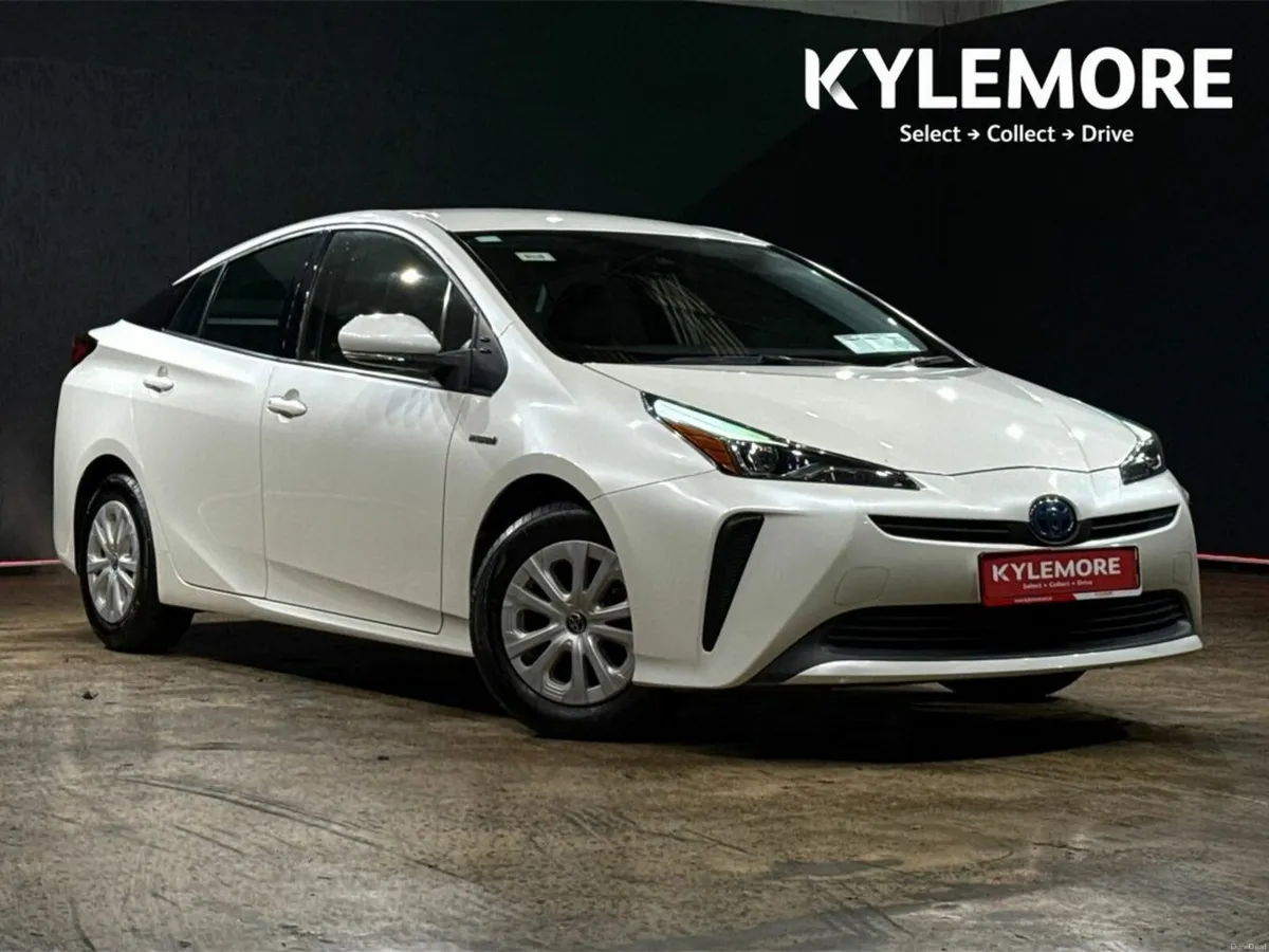 Toyota Prius 1.8 HYBRID - CRUISE CONTROL - MULTI F - Image 1
