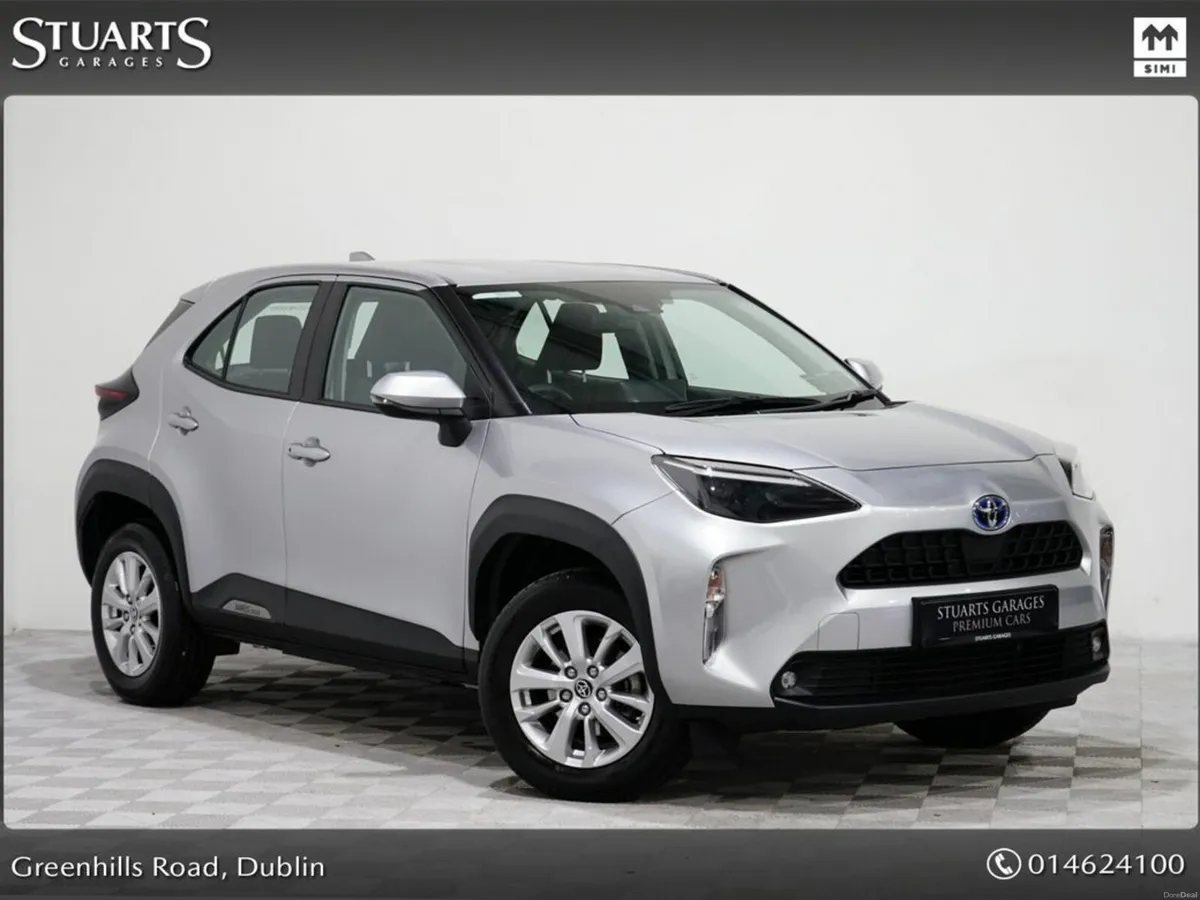 Toyota Yaris Cross Luna 4DR Auto - Image 1