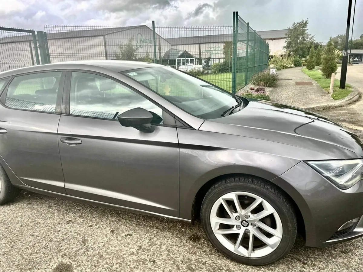 SEAT Leon 2015 - Image 2