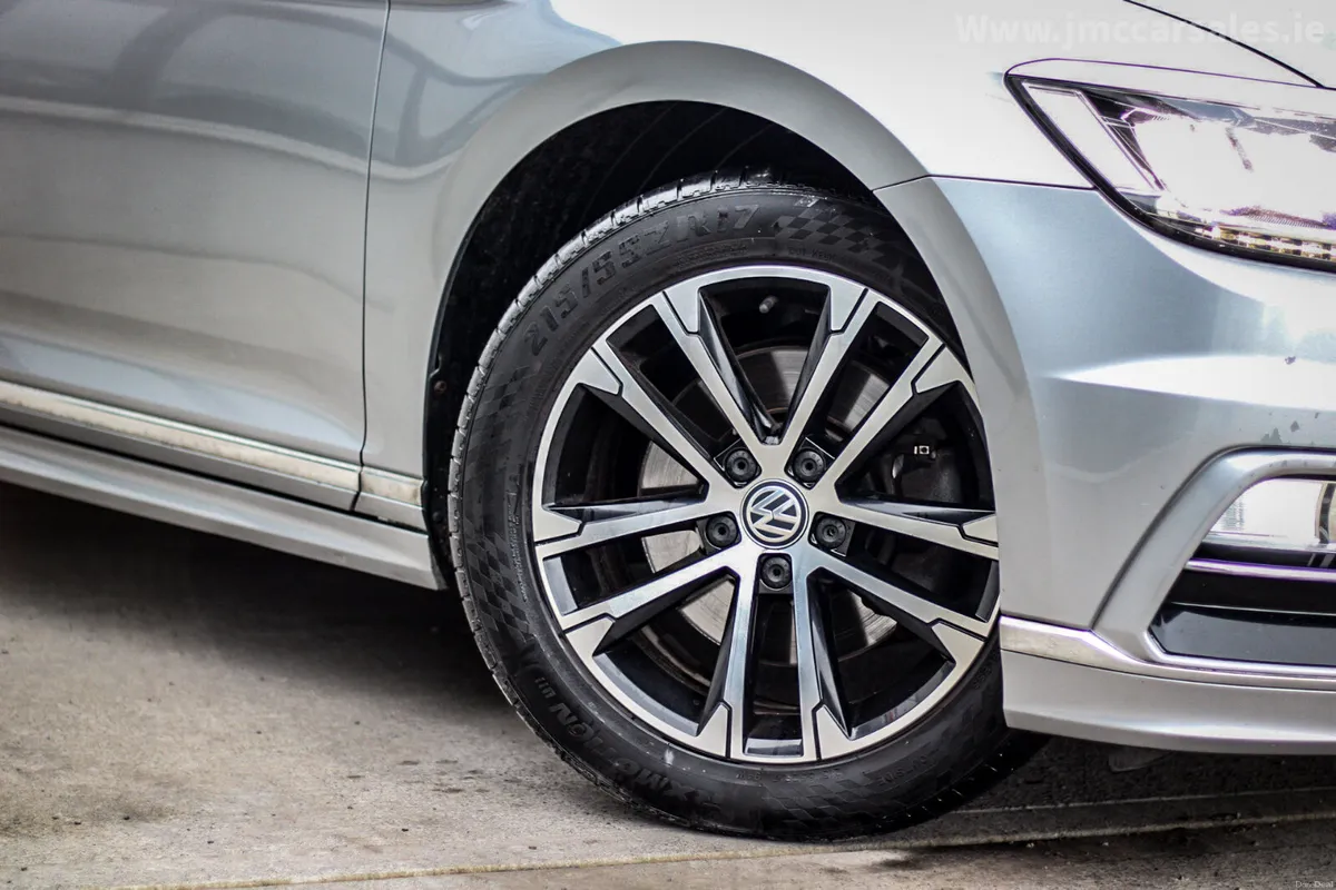 2018 VOLKSWAGEN PASSAT R-LINE ESTATE - Image 4
