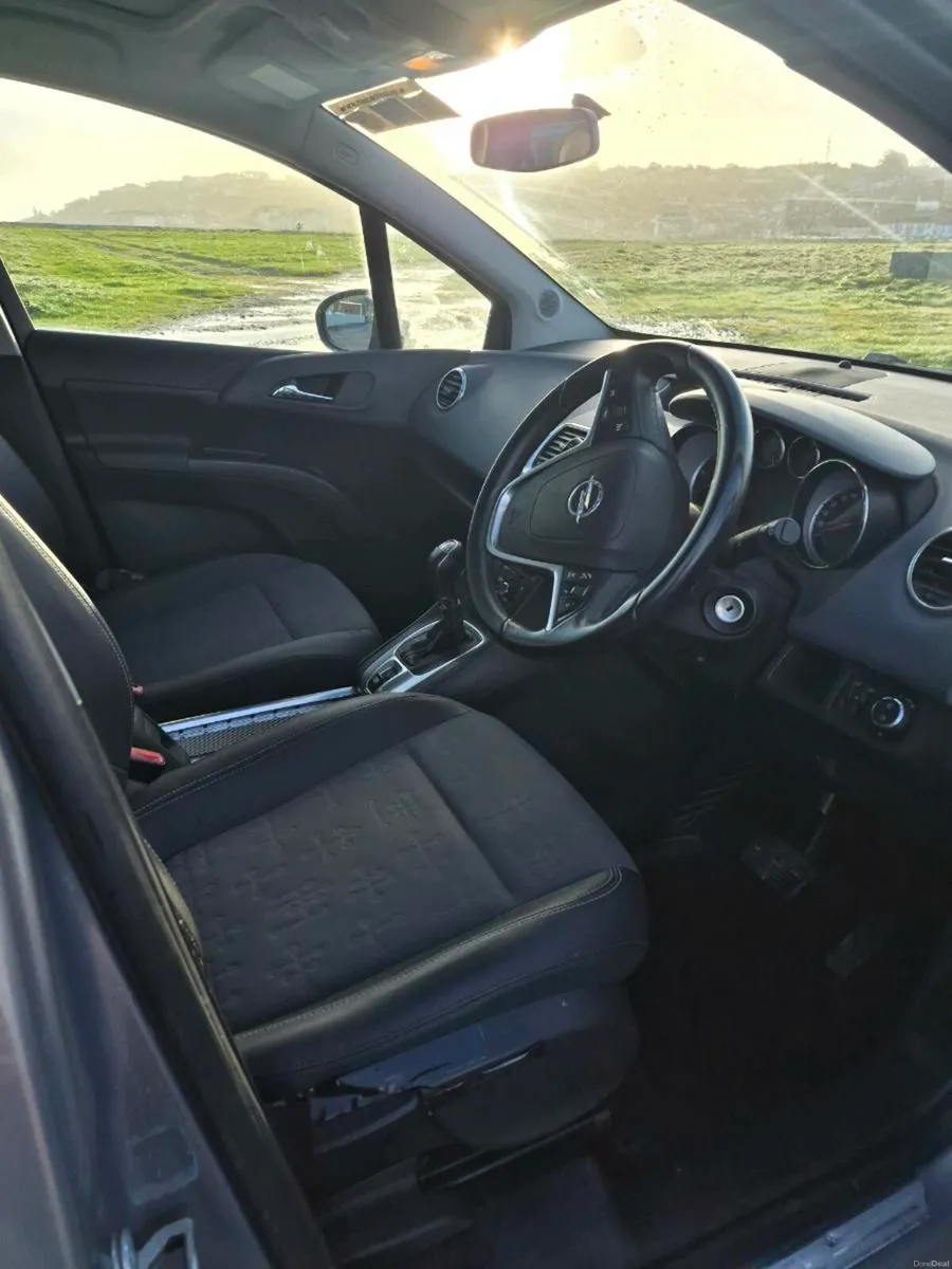 Opel Meriva 1.7CDTI Diesel - Image 4