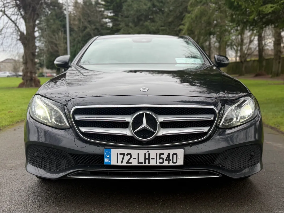 STUNNING!! 172 Mercedes-Benz E220d AUTO - Image 1