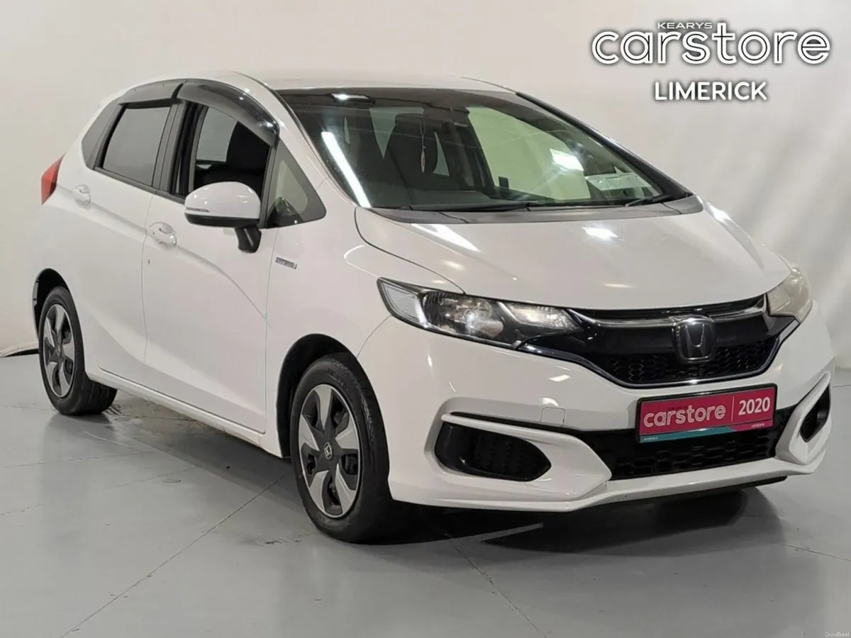 Honda Fit 1.5 HYBRID AUTO - Image 1