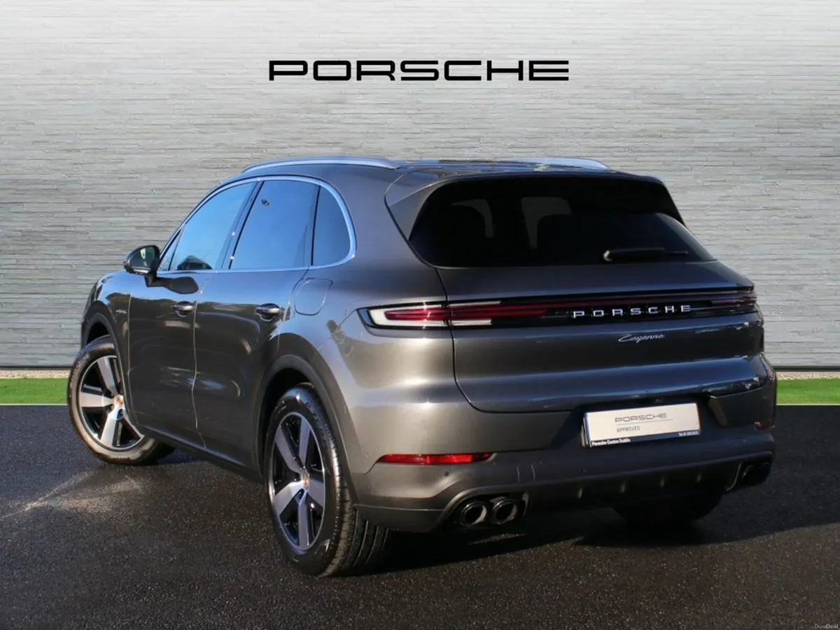 Porsche Cayenne E-Hybrid - Image 3