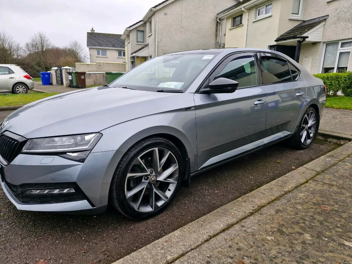 Skoda Superb, skoda warranty January 2027 - Image 2