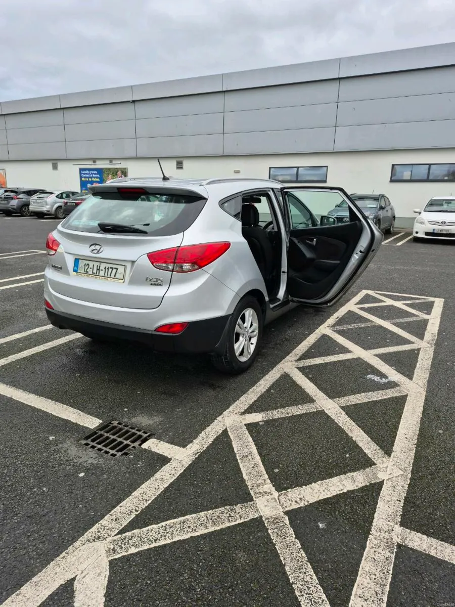 Hyundai IX35 - Image 2