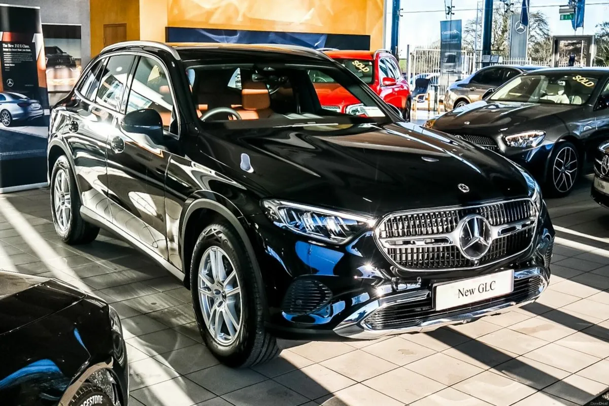 Mercedes-Benz GLC 220d Avantgarde 4Matic - Image 1