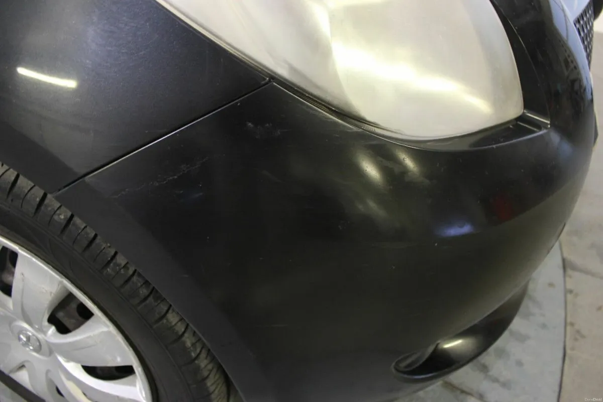 Toyota Yaris 1.0 VVT-i Terra NG - Image 3