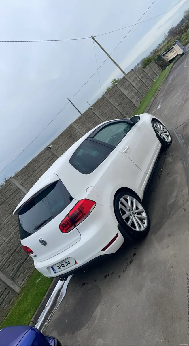 2012 Volkswagen Golf gtd - Image 4