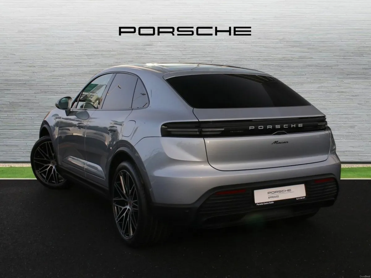 Porsche Macan Electric - Image 3