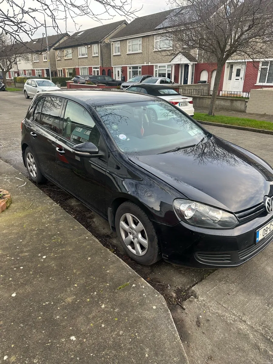 Volkswagen Golf 1.4 Litre Petrol - Image 3
