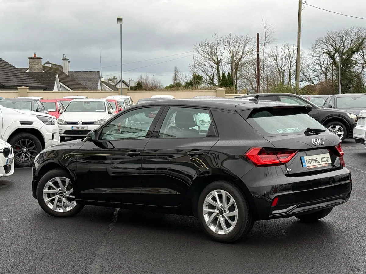 212 AUDI A1  ADVANCED 5DR 1.0 AUTOMATIC - Image 3