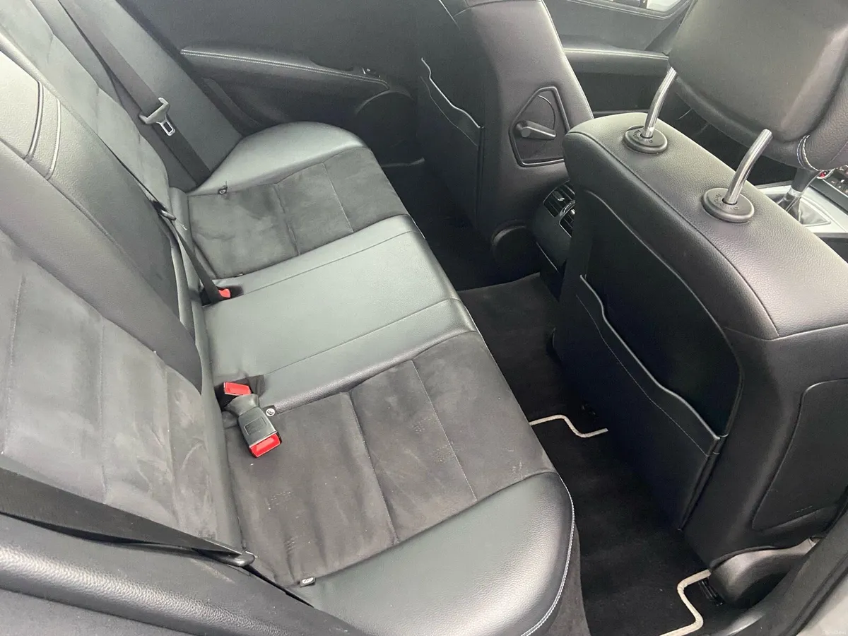 Mercedes C200 Avantgarde 2.2dsl Manual €8995 - Image 4