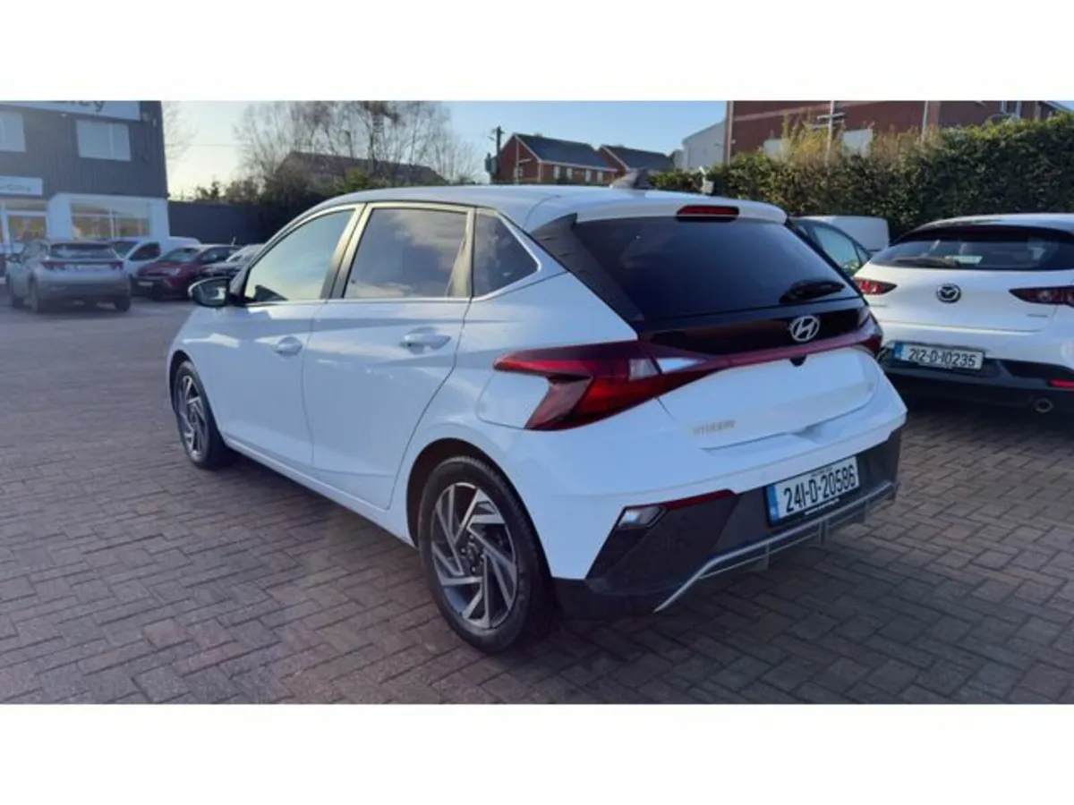 Hyundai i20 Deluxe Plus 5DR - Image 3