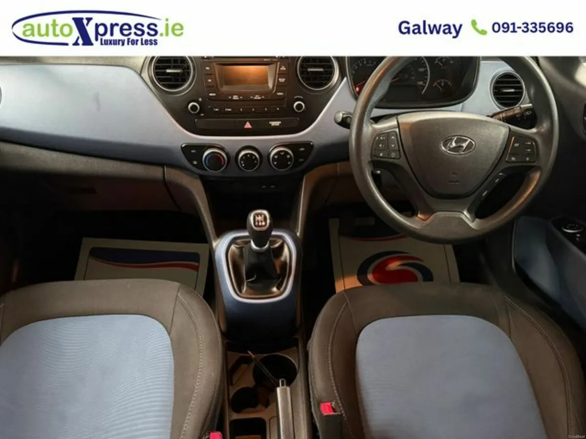 Hyundai i10 1.2 Manual - Image 2