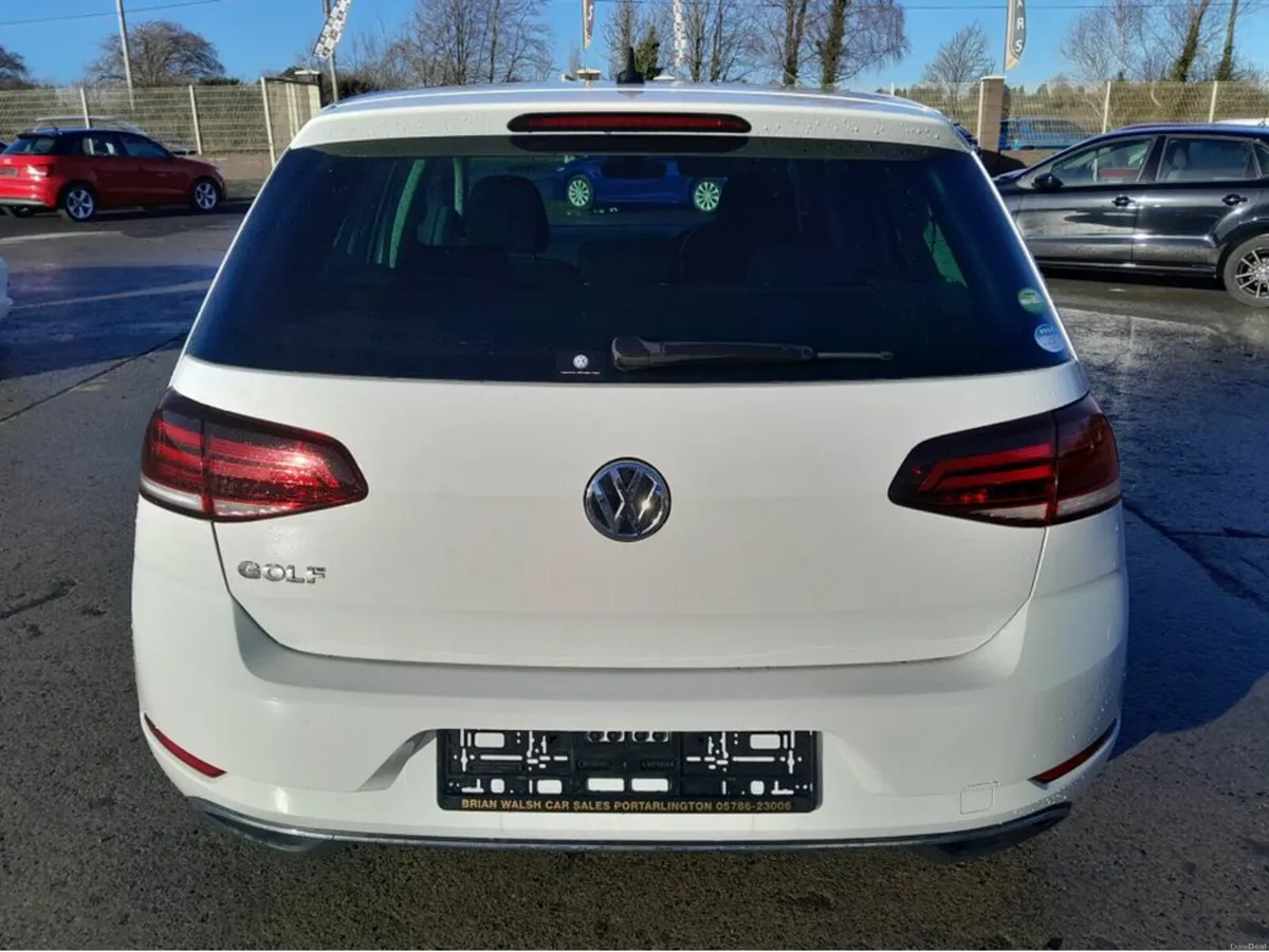 Volkswagen Golf 1.2 petrol high Line Automatic 5 D - Image 3