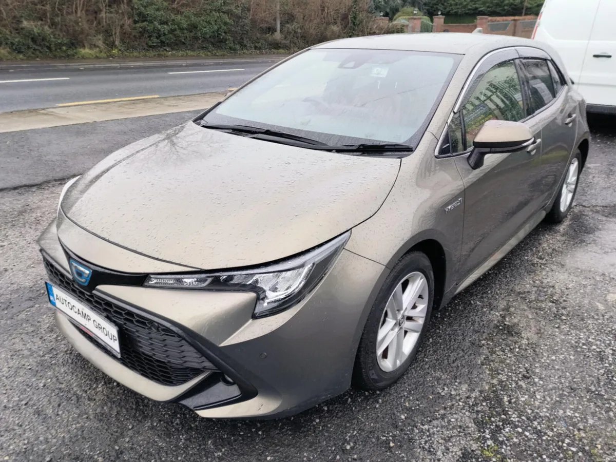 Toyota Corolla Sports 1.8 Hybrid !!! - Image 3