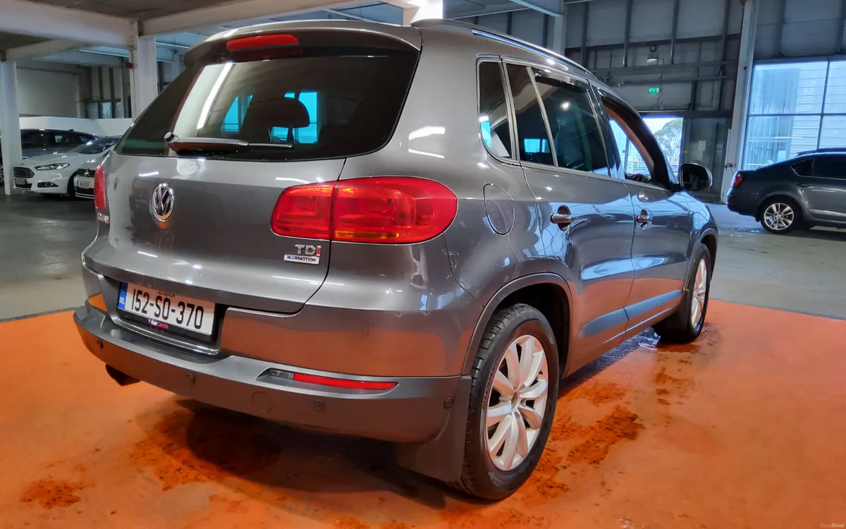 Volkswagen Tiguan 2015 - Image 4