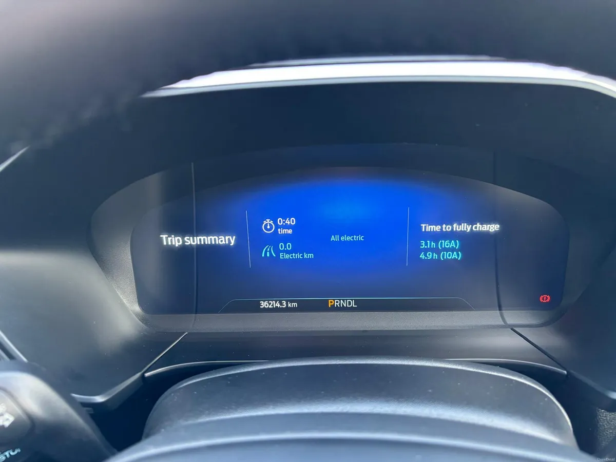 Ford Kuga 2022 - Image 4