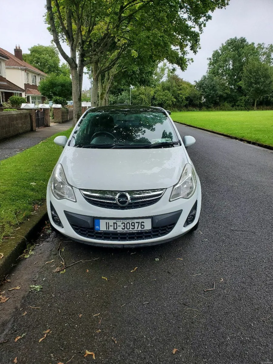 Opel Corsa 2011 - Image 1