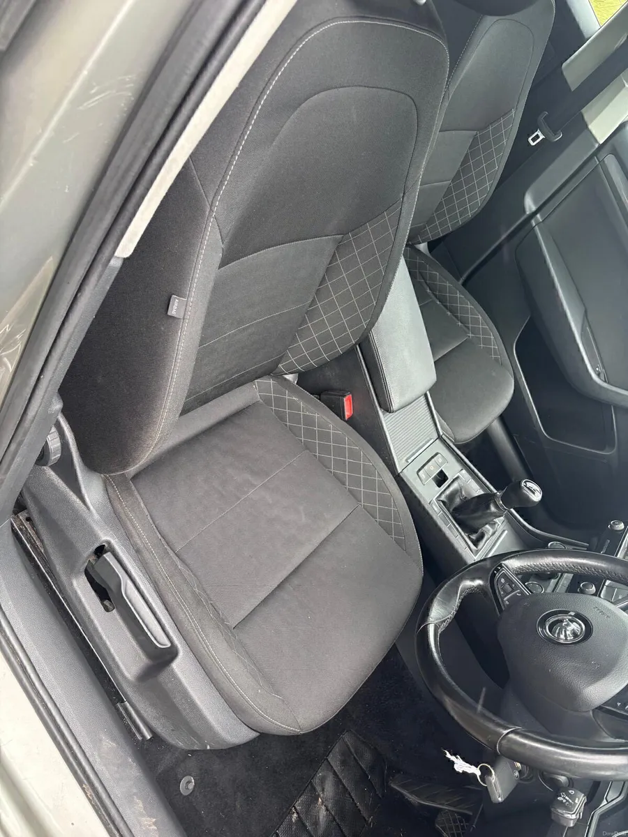 ‘17 Skoda Superb 1.6 S Tdi (LOW NOX) - Image 4