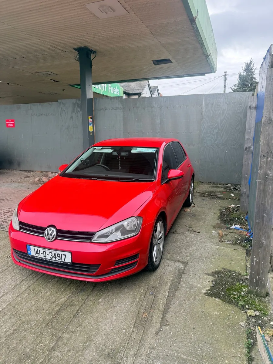 Volkswagen golf - Image 4