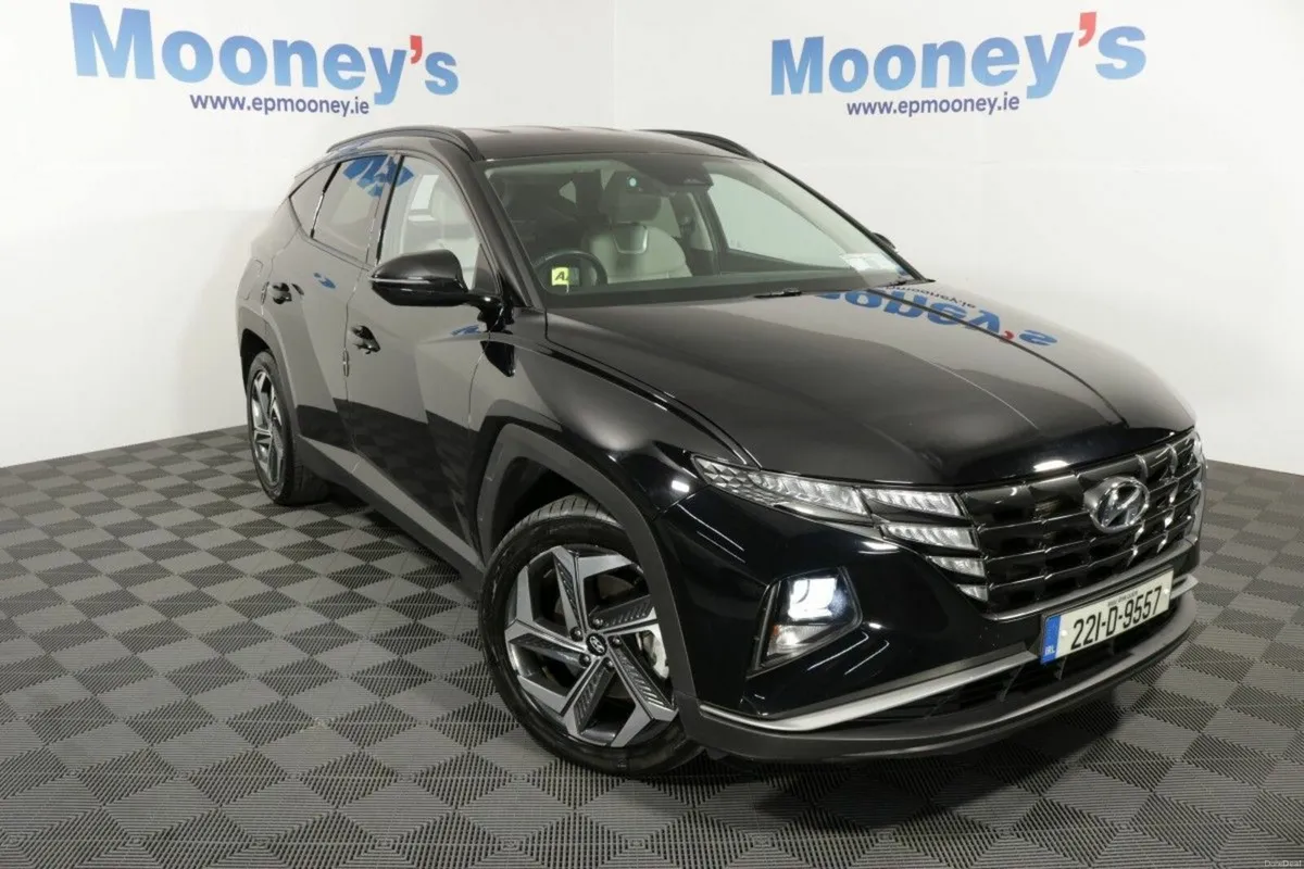 Hyundai Tucson PHEV EXECUTIVE 4WD 1.6L P ETROL AUT - Image 1