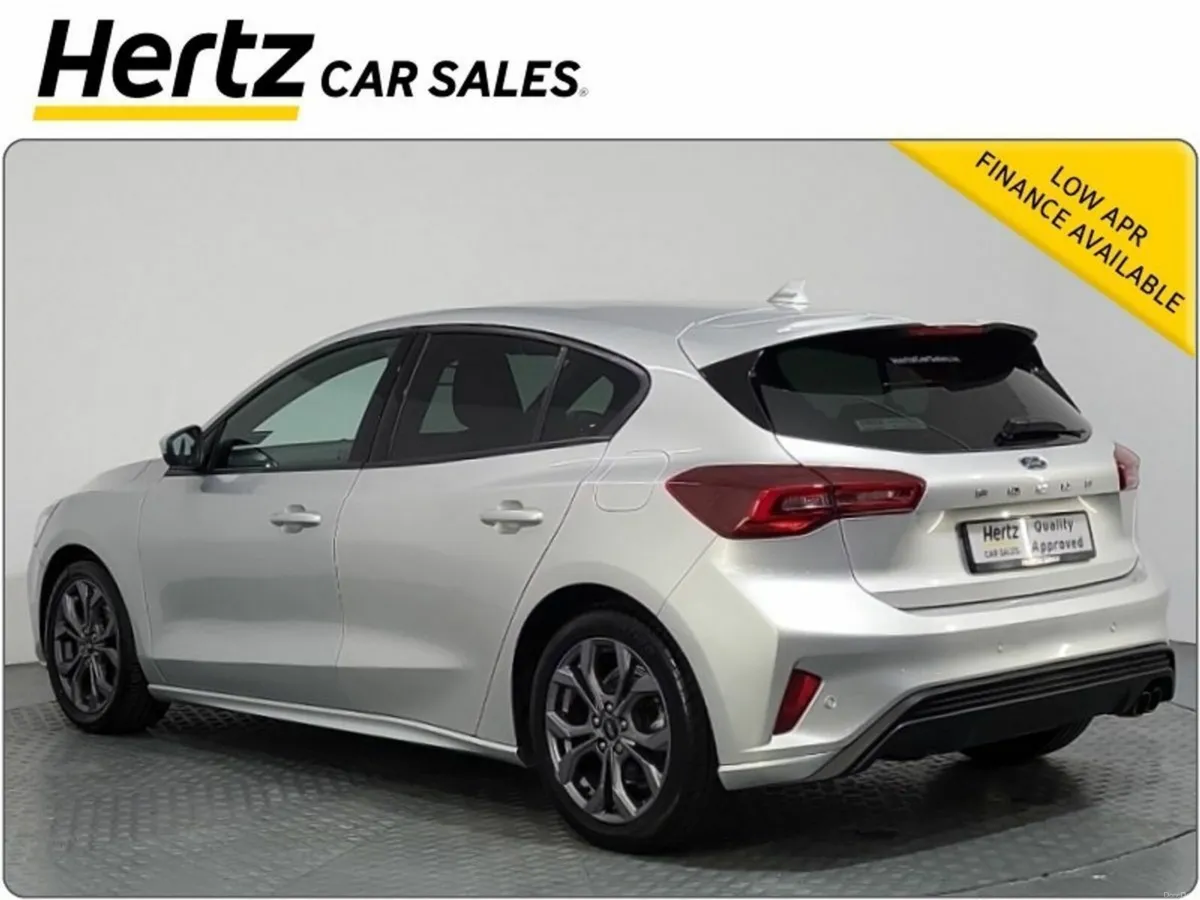 Ford Focus ST-LINE 125 BHP Petrol Manual - Image 4