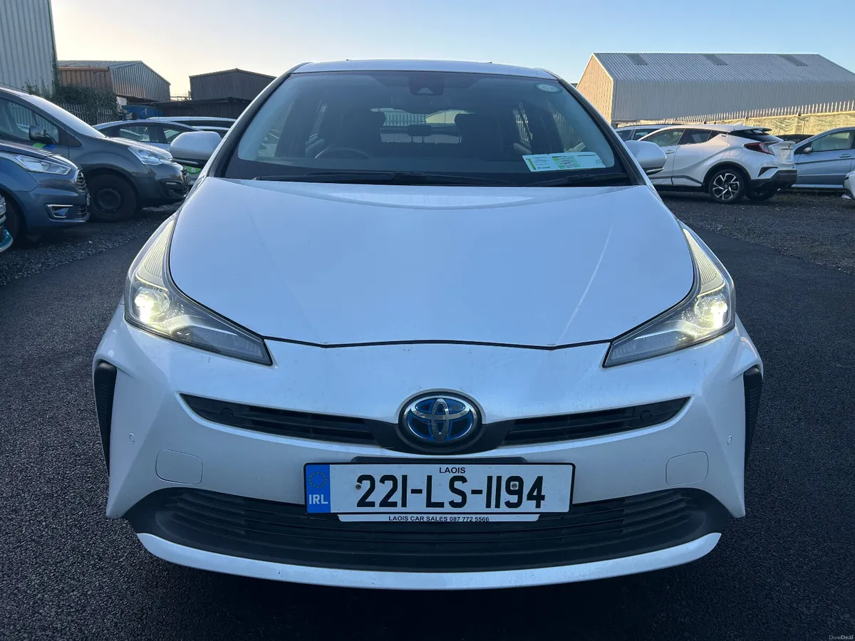2022 TAXI READY Toyota Prius 1.8 hybrid autoamtic - Image 3