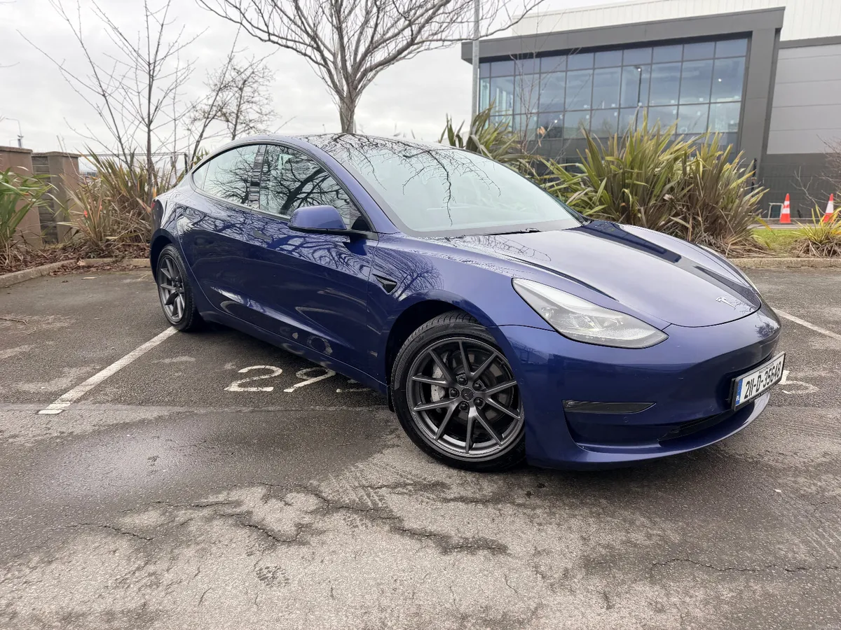 2021Tesla Model 3 ~ Long Range AWD ~ Pan Roof ~ - Image 3
