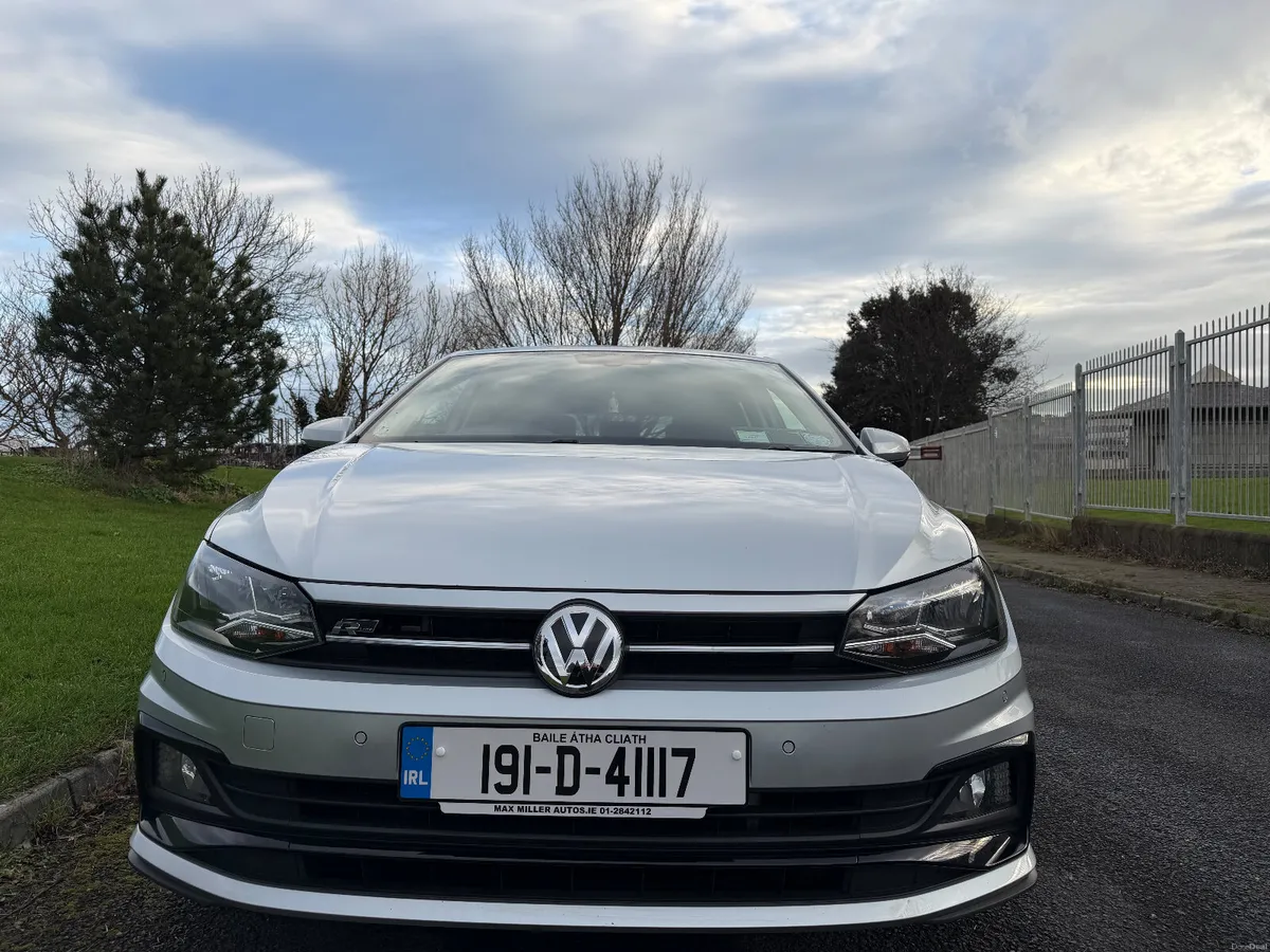 Volkswagen Polo 2019 R-LINE 1.0 TSI MANUAL 5SPEED - Image 2