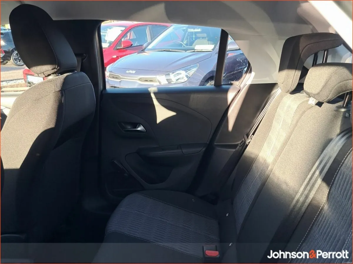 Opel Corsa SC 1.2i (75PS) S/S 5 Speed - Image 4