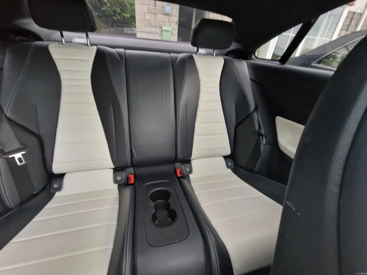 Mercedes-Benz E-Class 2017 - Image 3