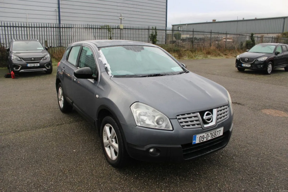 Nissan Qashqai 1.5d SE 4X2 - Image 1
