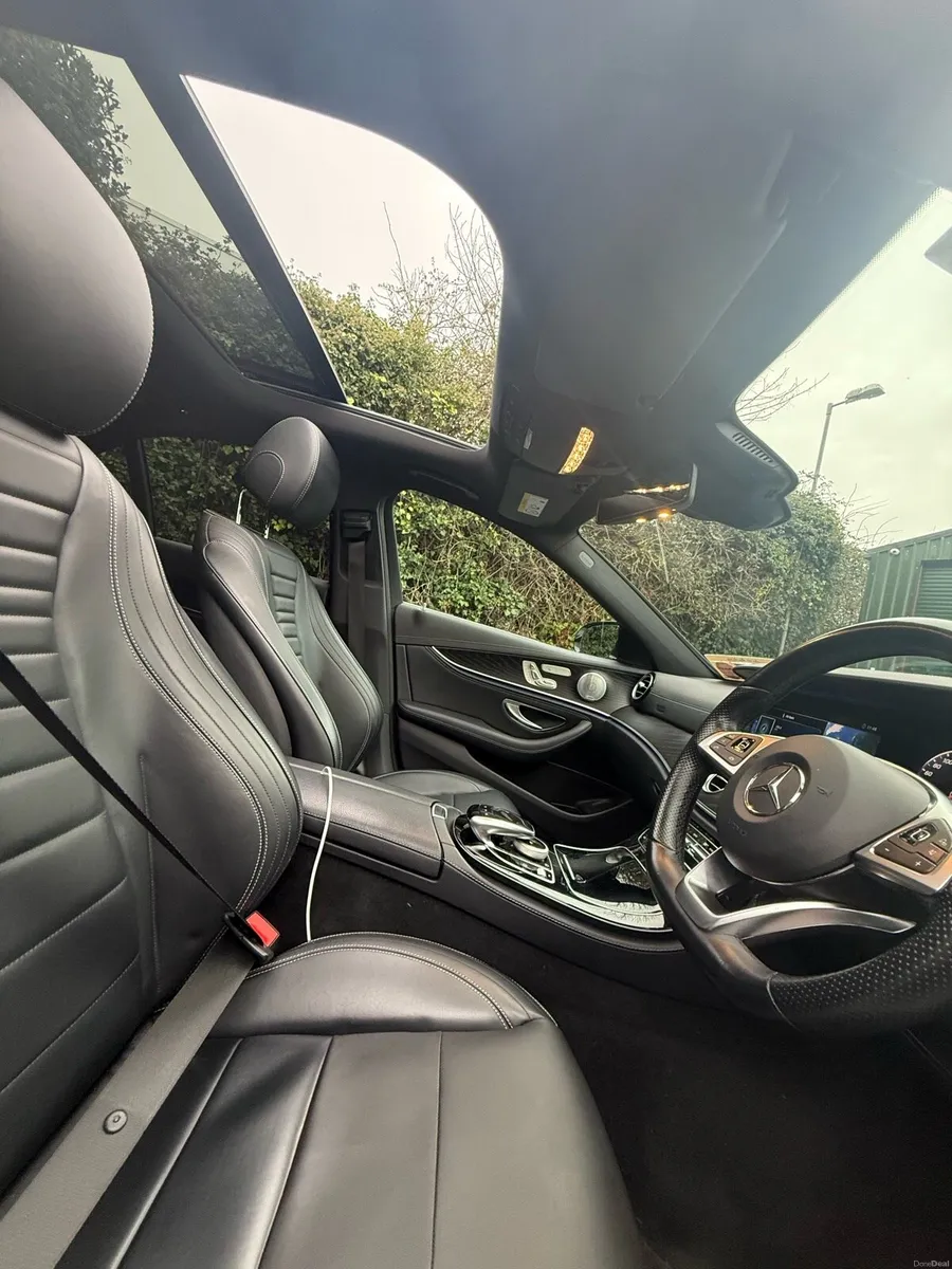 E220 Amg Premium high end spec sun roof - Image 4