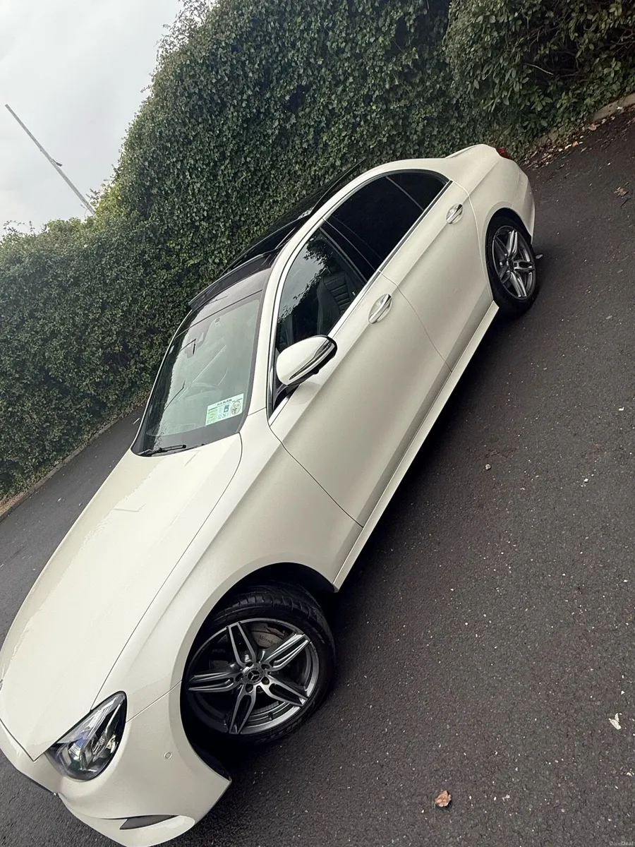 E220 Amg Premium high end spec sun roof - Image 1