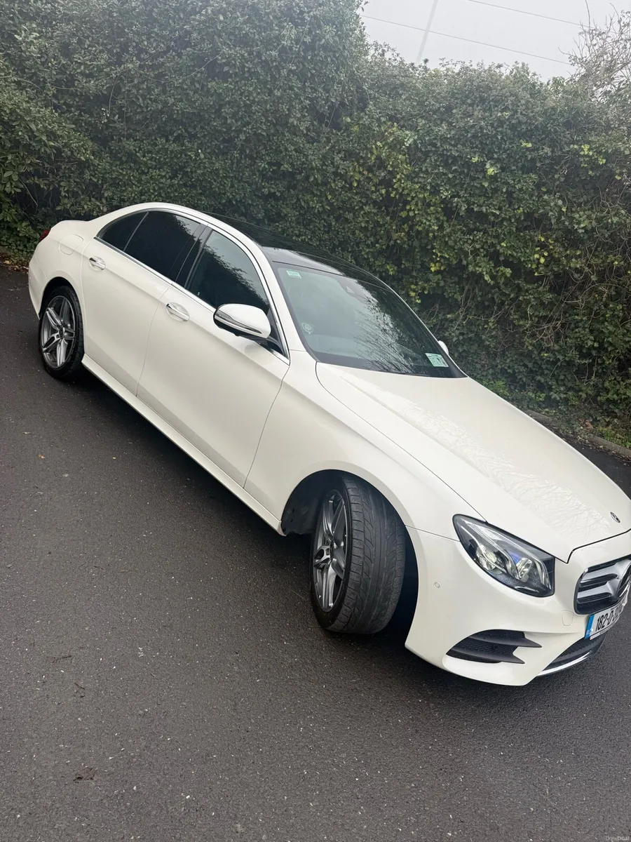 E220 Amg Premium high end spec sun roof - Image 2
