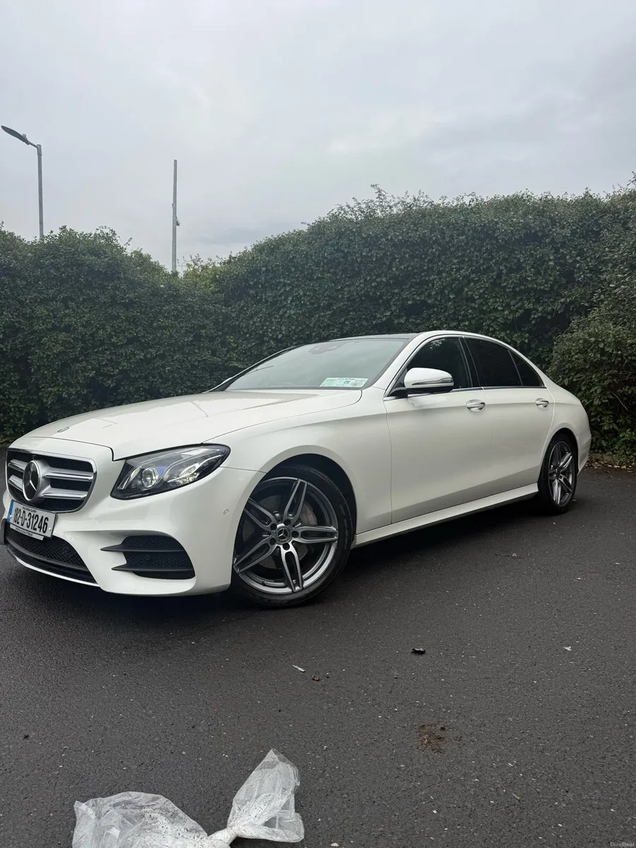 E220 Amg Premium high end spec sun roof - Image 1