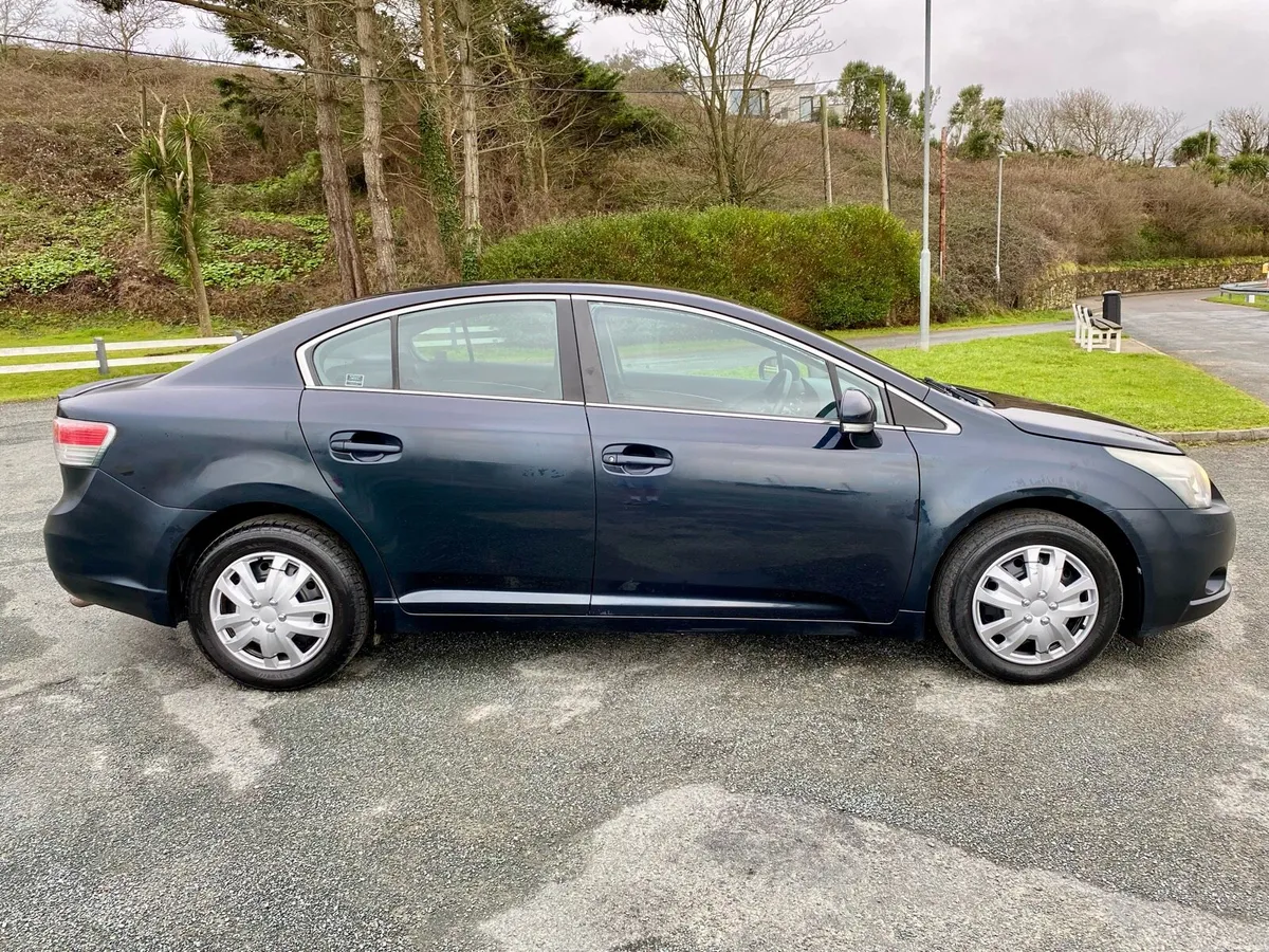 2011 TOYOTA AVENSIS TERRA 2.0 D4-D NCT 10-09-2026 - Image 2