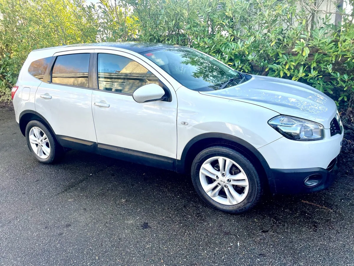 12 Quashqui dsl 7 Seater Nct & tax €3750 - Image 3