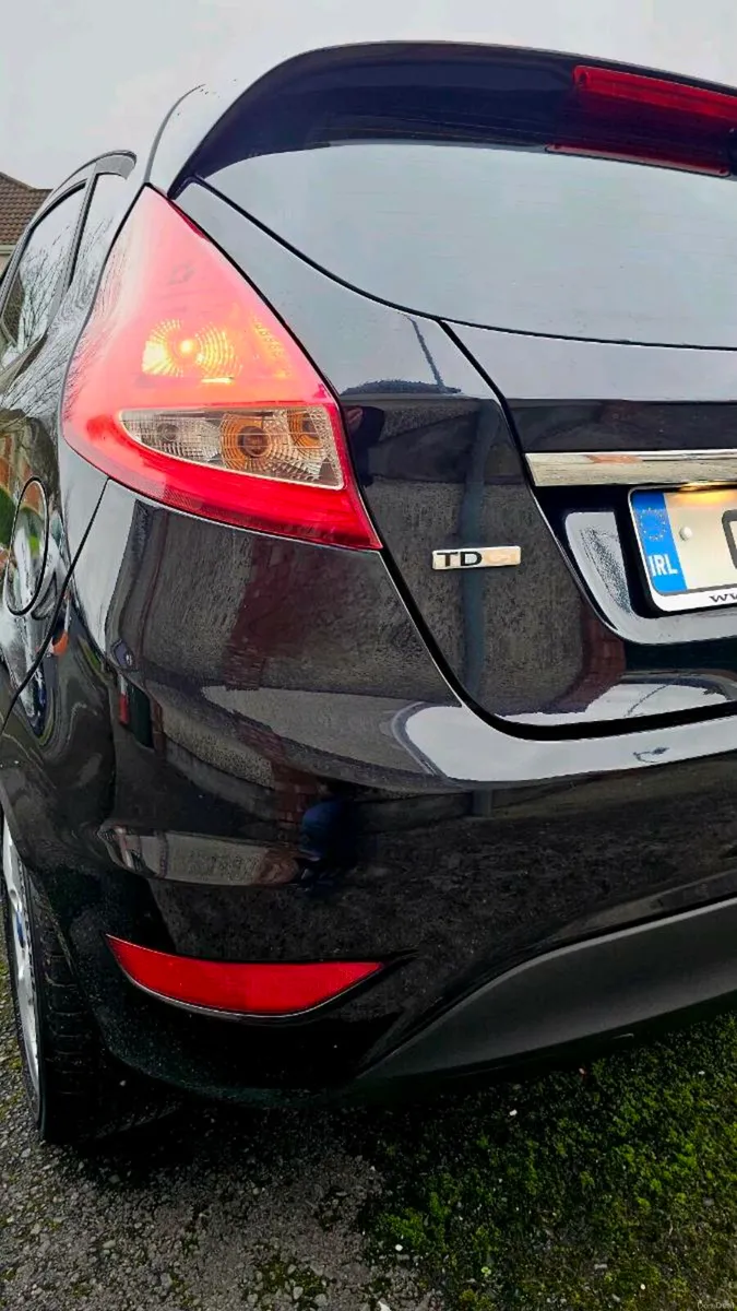 Ford Fiesta Titanium 1.4 TDCi - Image 3