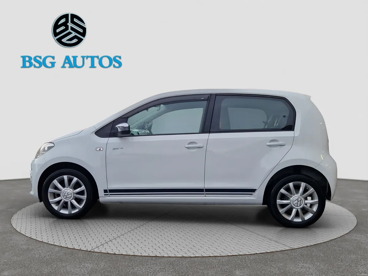 2016 VOLKSWAGEN UP 1.0 PETROL AUTOMATIC - Image 4