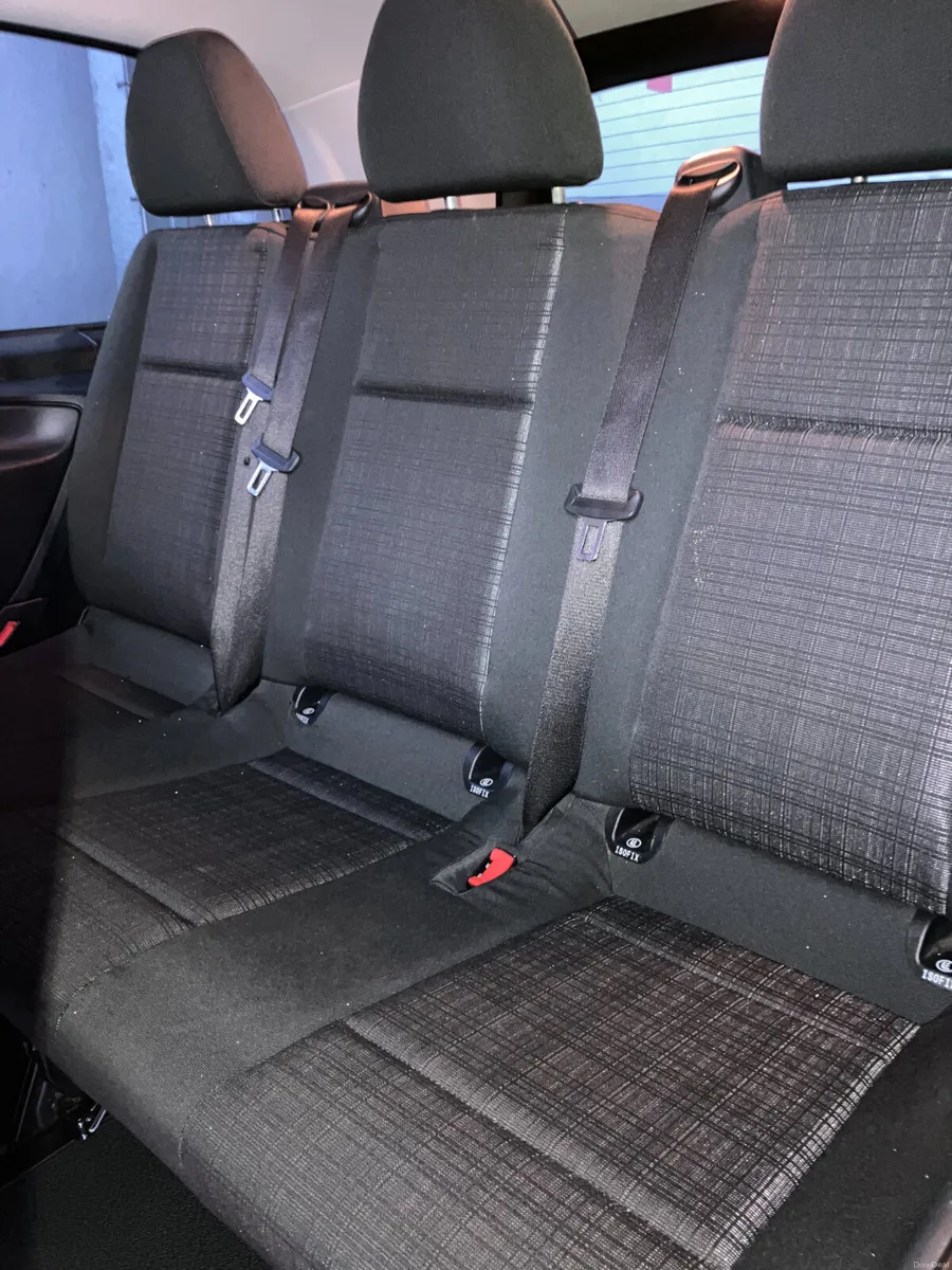 Mercedes-Benz Vito 114 Tourer Pro Auto 2021 - Image 4