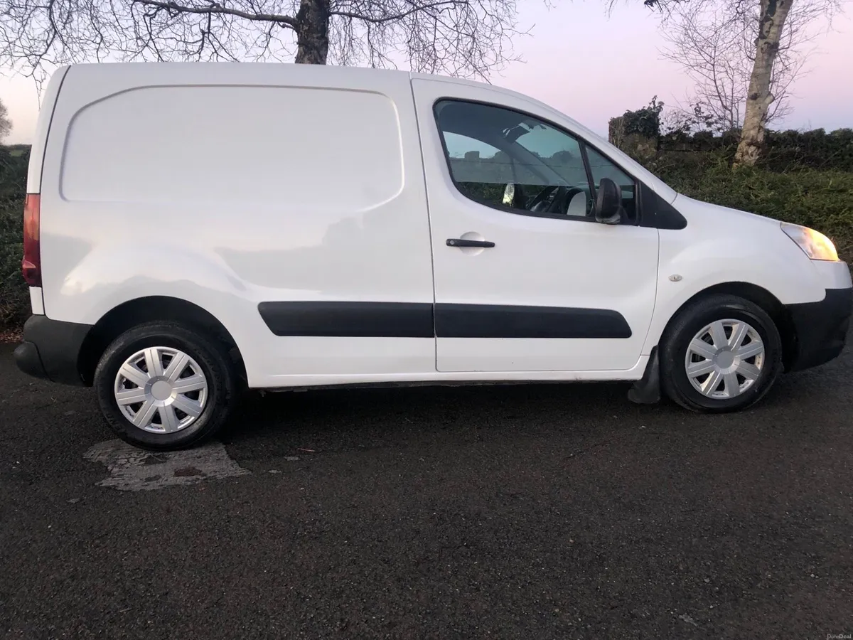 PEUGEOT  PARTNER AS NEW - Image 1
