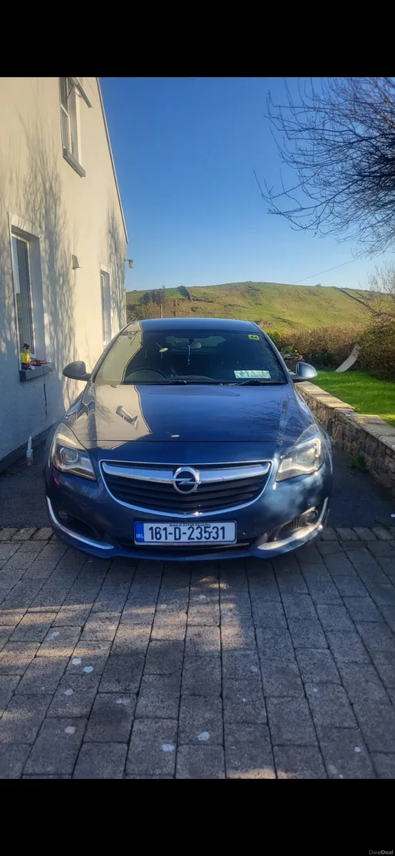 Opel insigna - Image 1