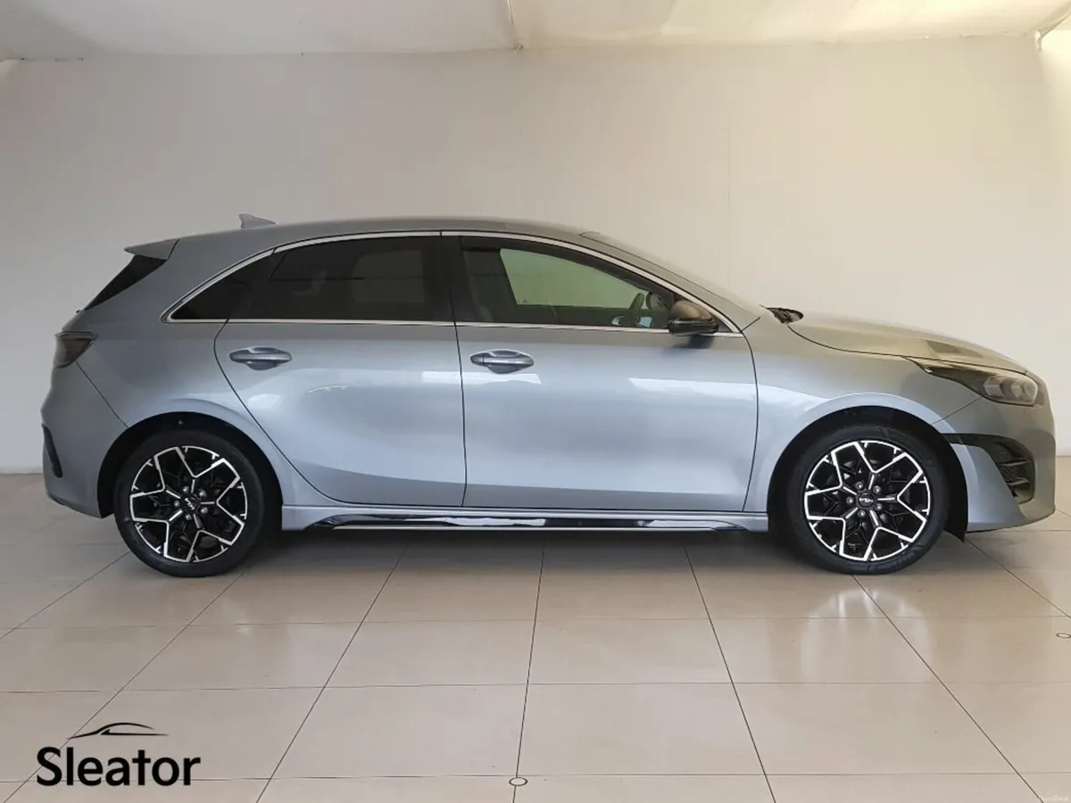 Kia Ceed MY23 1.0HP GTL 5DR - Image 2